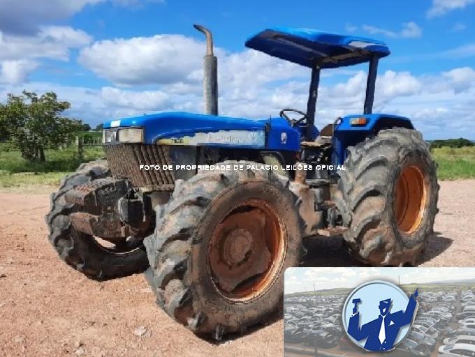 TRATOR NEW HOLLAND 7630