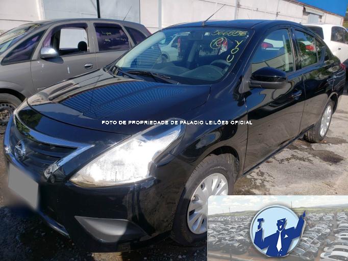 NISSAN VERSA 18/18