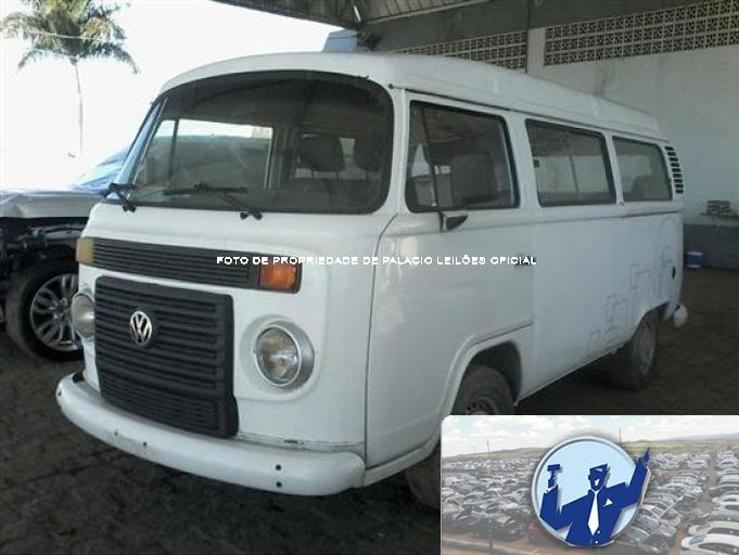 VOLKSWAGEN KOMBI 12/13