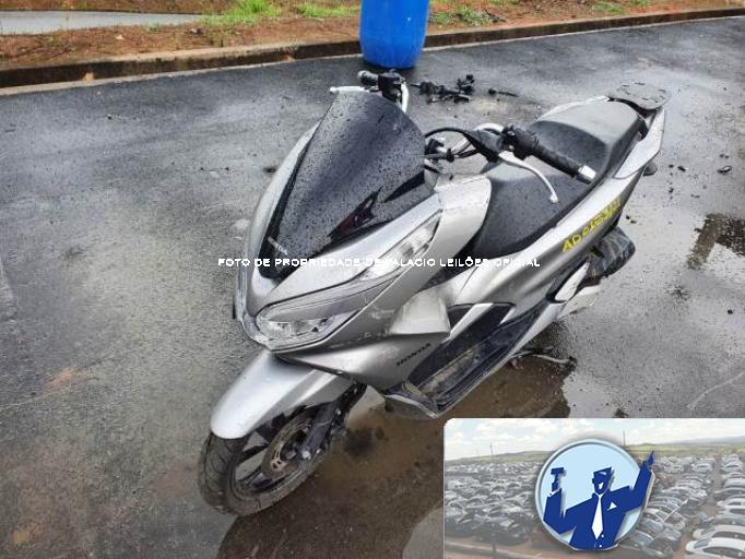 HONDA PCX 150 19/19