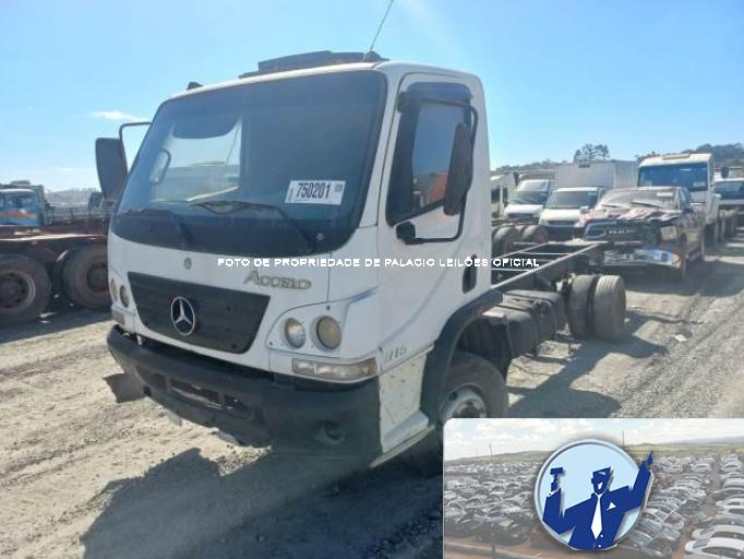 MERCEDES BENZ ACCELO 815 12/12