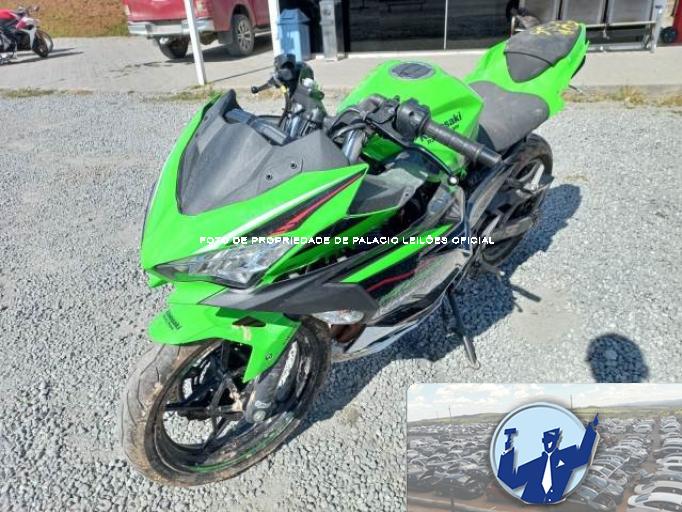 KAWASAKI NINJA 400 22/22