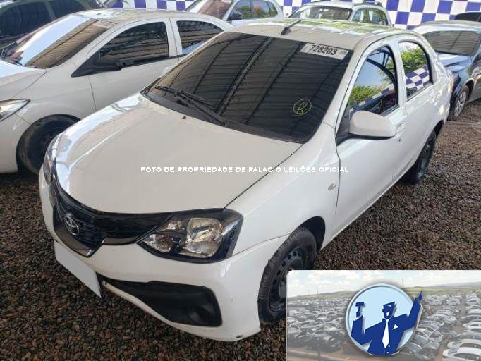 TOYOTA ETIOS SEDAN 21/21