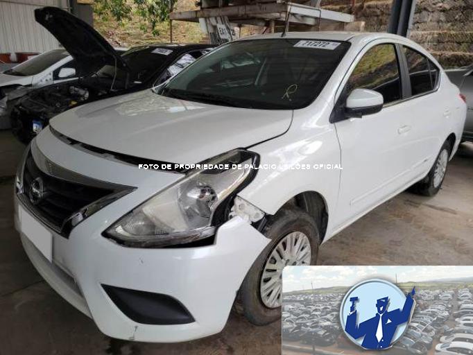 NISSAN VERSA 21/21