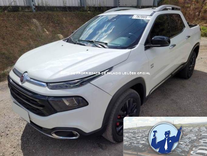 FIAT TORO 17/17