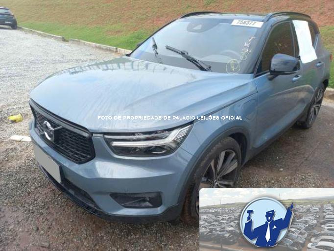 VOLVO XC40 21/22