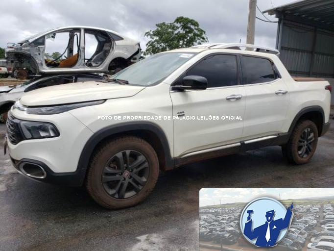 FIAT TORO 17/17