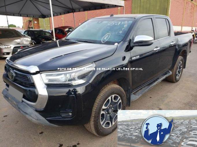 TOYOTA HILUX 21/21