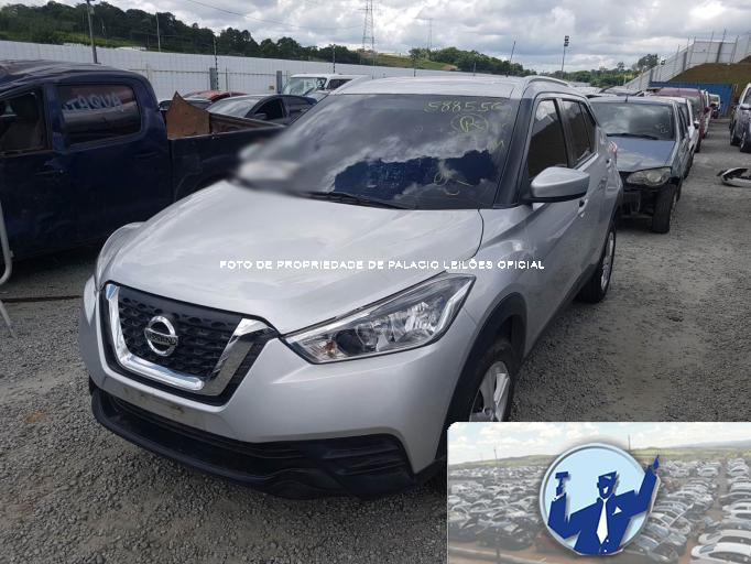 NISSAN KICKS 18/18