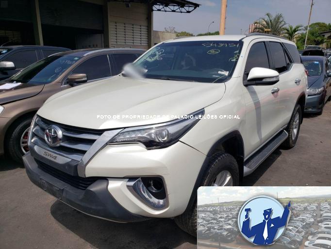 TOYOTA HILUX SW4 18/19 