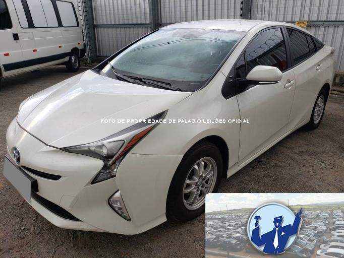 TOYOTA PRIUS 18/18