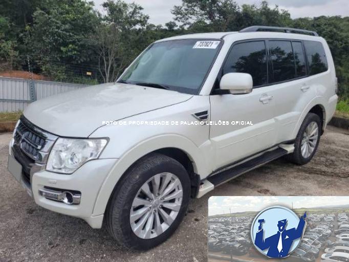 MITSUBISHI PAJERO 18/19