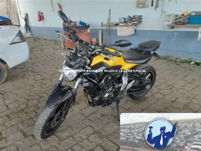 YAMAHA MT-07 ABS 17/17