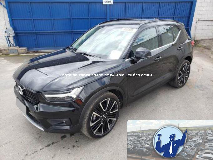 VOLVO XC40 19/20