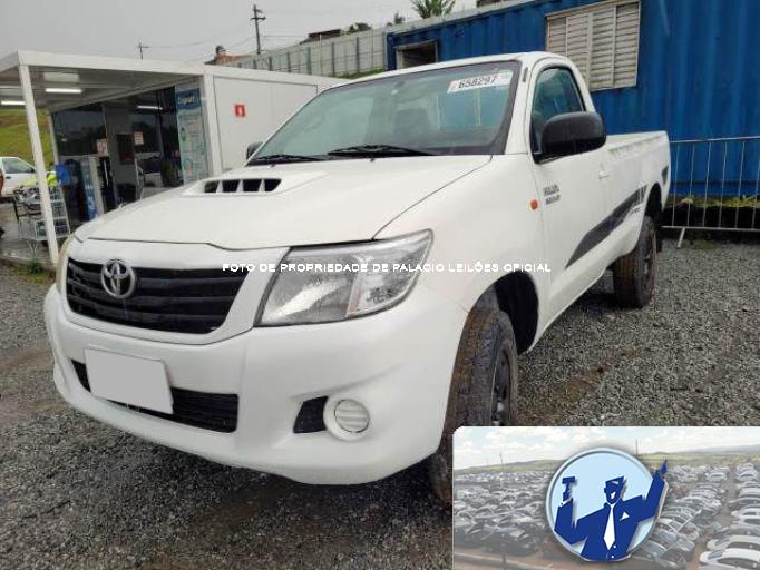 TOYOTA HILUX 14/15