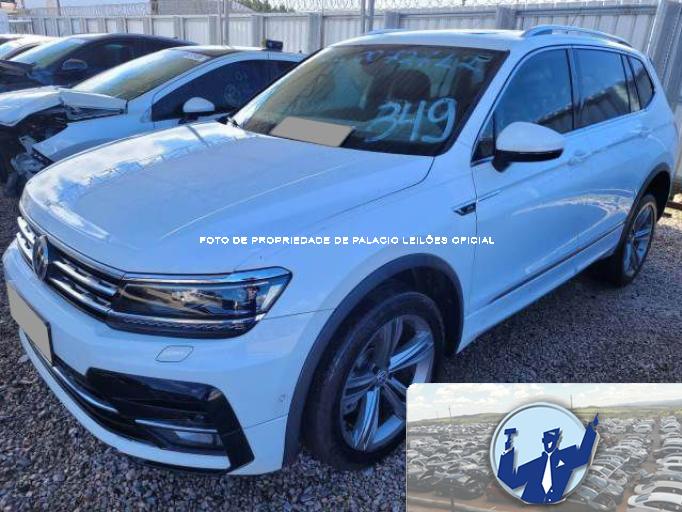 VOLKSWAGEN TIGUAN 19/19