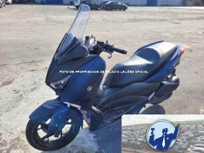 YAMAHA XMAX 250 21/21