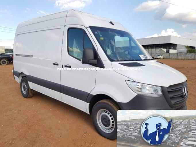 MERCEDES BENZ SPRINTER 22/22